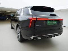 FAW Red Flag E-HS9 690km Range Flagship Edition Six-Seater - ფოტო 4