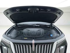 FAW Red Flag E-HS9 690km Range Flagship Edition Six-Seater - ფოტო 7