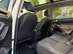 Volkswagen Tiguan L 330TSI Automatic FWD R-Line Comfort Edition - фото 8