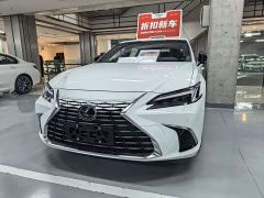 Lexus ES 200 Premium Edition - photo 1