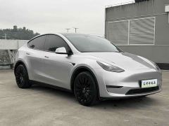 Tesla Model Y Long Range All-Wheel Drive - photo 4
