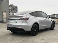 Tesla Model Y Long Range All-Wheel Drive - photo 7