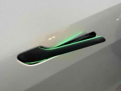 Tesla Model Y Long Range All-Wheel Drive - photo 9
