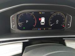 Volkswagen Tiguan L Outstanding Edition 300TSI Automatic Two-Wheel Drive Dragon Ascendant Version - фото 11