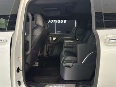 Toyota Sienna 2.5L Hybrid Platinum Edition - фото 4