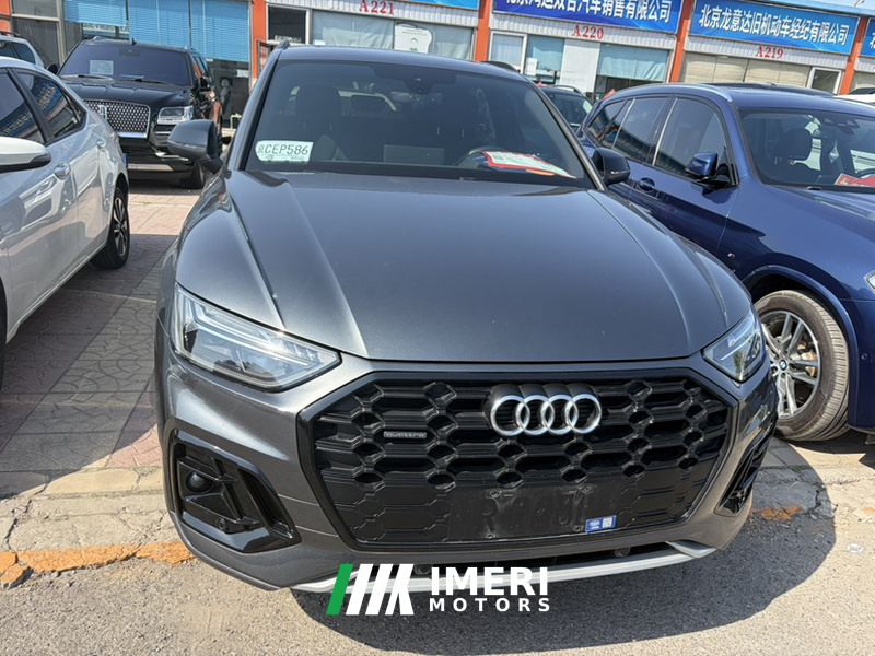 Audi Q5L Sportback Facelift 40 TFSI Stylish Edition - автомобиль из Китая