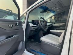 Buick GL8 Luxun 2.0T First Edition - ფოტო 7