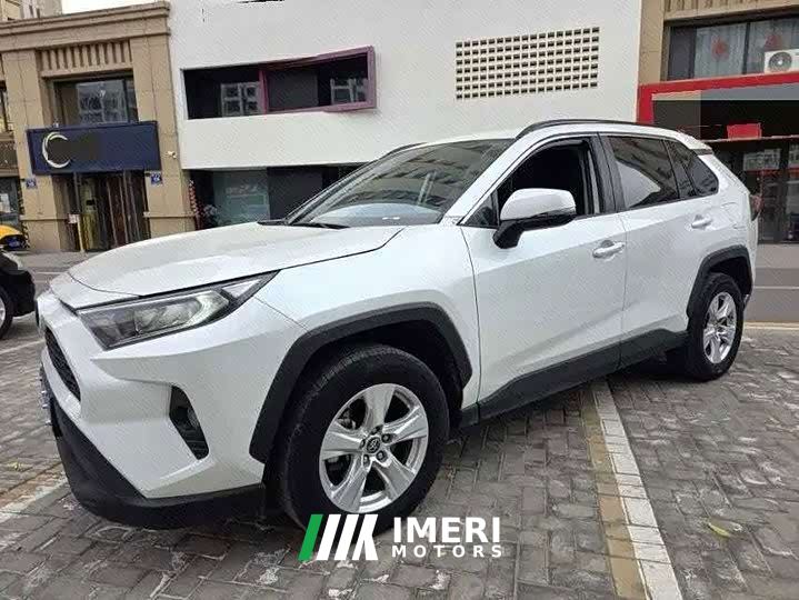 Toyota RAV4 2.0L CVT FWD Urban Edition
