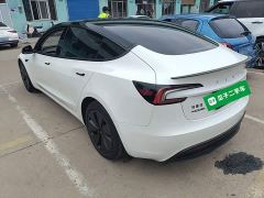 Tesla Model 3 Rear-Wheel Drive - ფოტო 4