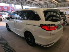 Honda Odyssey 2.0L e:HEV Sharp Radiance Edition - ფოტო 4