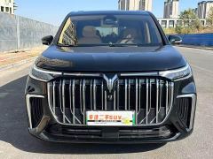 Voyah Dream PHEV Extended Range Luxury Edition - ფოტო 1