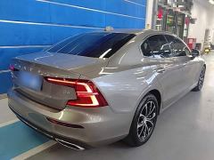 Volvo S60 B4 Smart Luxury Edition - photo 6