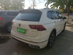 Volkswagen Tiguan L 330TSI Automatic FWD R-Line Comfort Edition - photo 6
