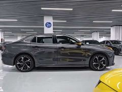 Lynk & Co 03 1.5T DCT Vigor Plus - photo 14