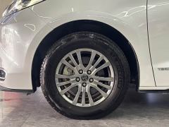 Toyota Sienna 2.5L Hybrid Premium Edition - ფოტო 16
