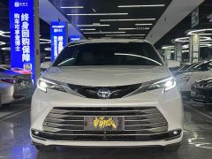 Toyota Sienna 2.5L Hybrid Premium Edition - ფოტო 2