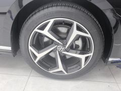 Volkswagen Magotan 30 Million Special Edition 380TSI Luxury Edition - фото 6