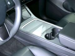 Tesla Model Y Rear-Wheel Drive - ფოტო 19