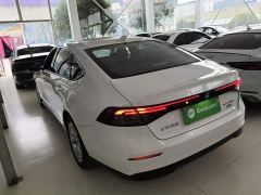 Honda Accord 260TURBO Luxury Edition - фото 4