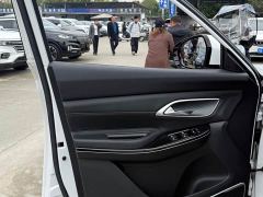 Changan X7 PLUS 1.5T Automatic Prestige 7-Seater - фото 4