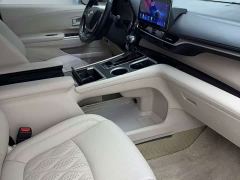 Toyota Sienna 2.5L Hybrid Comfort Edition - фото 4