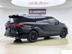 Toyota Sienna 2.5L Hybrid Comfort Edition - фото 9