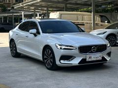 Volvo S60 B4 Smart Remote Sport Edition - ფოტო 2