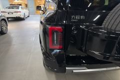 Fangchengbao Leopard 8 2.0T 200km Flash Charging 5-seater - ფოტო 5