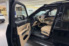 Fangchengbao Leopard 8 2.0T 200km Flash Charging 5-seater - ფოტო 8