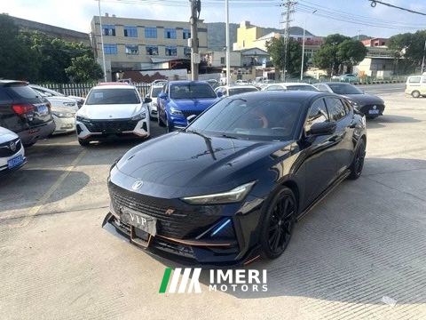 2023 Changan UNI-V 1.5T Sport Edition - автомобиль из Китая