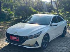 Hyundai Elantra 1.5L CVT Prestige Edition - ფოტო 1