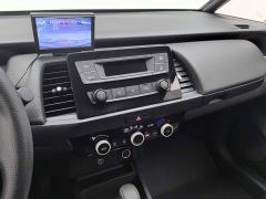 Honda Fit 1.5L CVT Trend Edition - фото 12