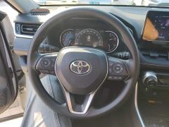 Toyota RAV4 2.0L CVTAWD Edition - фото 10