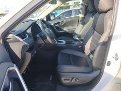 Toyota RAV4 2.0L CVTAWD Edition - фото 14