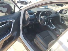 Toyota RAV4 2.0L CVTAWD Edition - фото 15