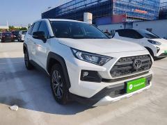 Toyota RAV4 2.0L CVTAWD Edition - фото 3