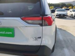 Toyota RAV4 2.0L CVTAWD Edition - фото 7