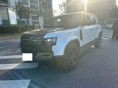 Land Rover Defender 110 3.0T P400 X-DYNAMIC HSE - ფოტო 2