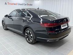 Volkswagen Passat 280TSI Elite - фото 6