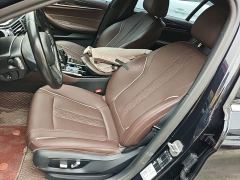 BMW 5 Series Facelift 525Li M Sport Package - ფოტო 14