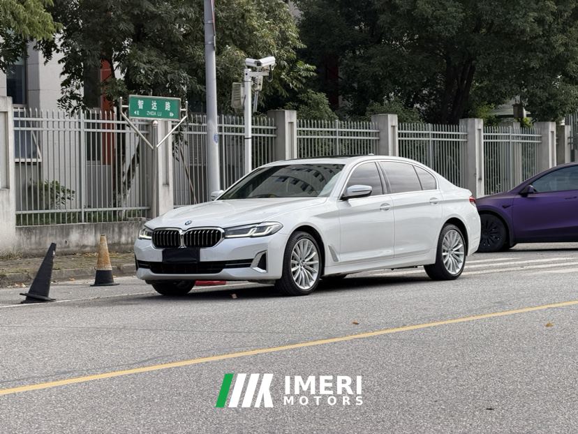 BMW 5 Series Facelift 530Li Luxury Edition Premium Package - ავტომობილი ჩინეთიდან