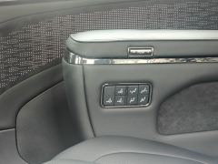 Zeekr 009 702km 4WD Executive Edition 6-seater - ფოტო 9