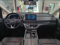 Honda Elysion 2.0L e:HEV Luxury Prestige Edition - ფოტო 7