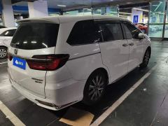 Honda Odyssey 2.0L e:HEV Sharp Premium Edition - ფოტო 3