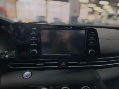 Hyundai Elantra 1.5L CVT Luxury - фото 15