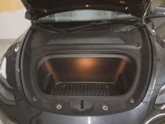 Tesla Model Y Long Range All-Wheel Drive - ფოტო 19