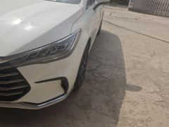 BYD Song MAX DM-i 1.5L 105km Flagship Version - ფოტო 4