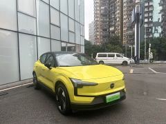 Volvo EX30 Rear-Wheel Drive Extended Range Ultra - ფოტო 3