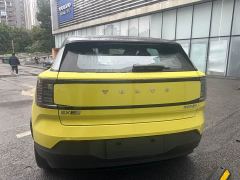 Volvo EX30 Rear-Wheel Drive Extended Range Ultra - ფოტო 7