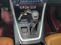 Toyota RAV4 Hybrid 2.5L E-CVT FWD Elite - photo 13